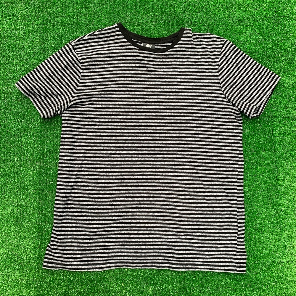 H&M Stripped T-shirt (READ DESCRIPTION